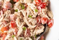 5-Ingredient BLT Chicken Salad Recipe for Quick Lunch