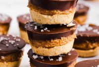 Date Caramel Twix Cups: Homemade Chocolate Caramel Treats
