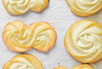Classic Butter Cookies: Simple 6-Ingredient Recipe
