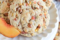 Peach Cobbler Cookies Recipe: Soft, Cinnamon-Glazed Cookies