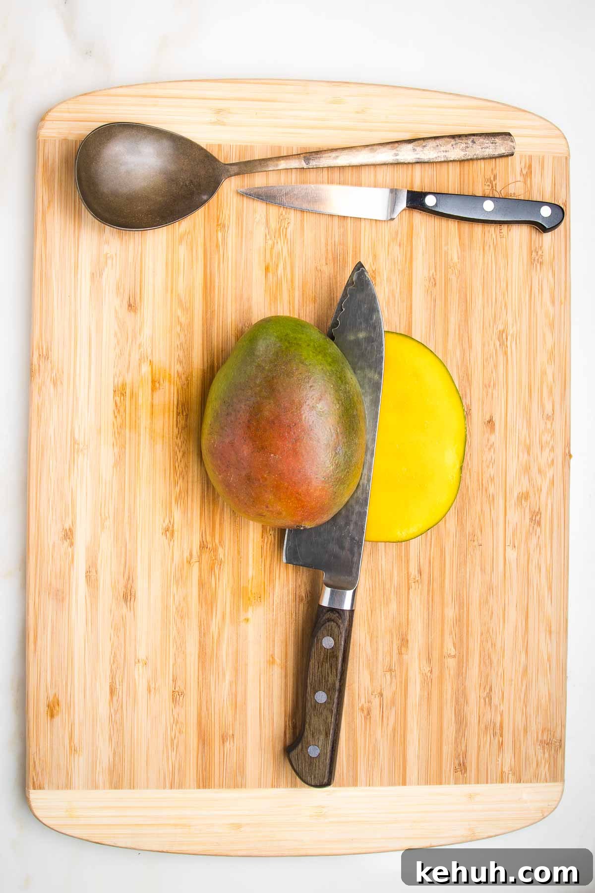 Vibrant Vegan Mango Salad Dressing Recipe for Fresh Salads 6 img 13028 5