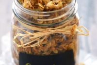 Maple Walnut Granola Recipe for Crunchy, Homemade Morning Oats