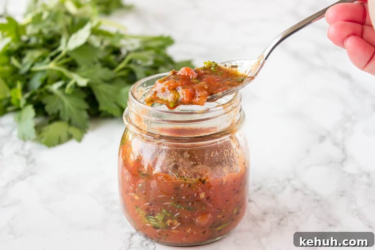 Homemade Tomato Sauce Recipe: Simple Classic Marinara for Pasta 5 Delicious and rich in flavor, infused with fresh herbs, this easy homemade tomato sauce is made from fresh tomatoes in just 15 minutes. Use it as tomato base on a pizza, as a pasta sauce, or serve alongside meat. It's quick, fresh, fragrant and sweet, but without added sugars. CLIK to read more, or PIN for later!