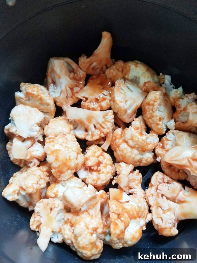 Crispy Air Fryer Buffalo Cauliflower Bites Recipe 5 img 2863 4