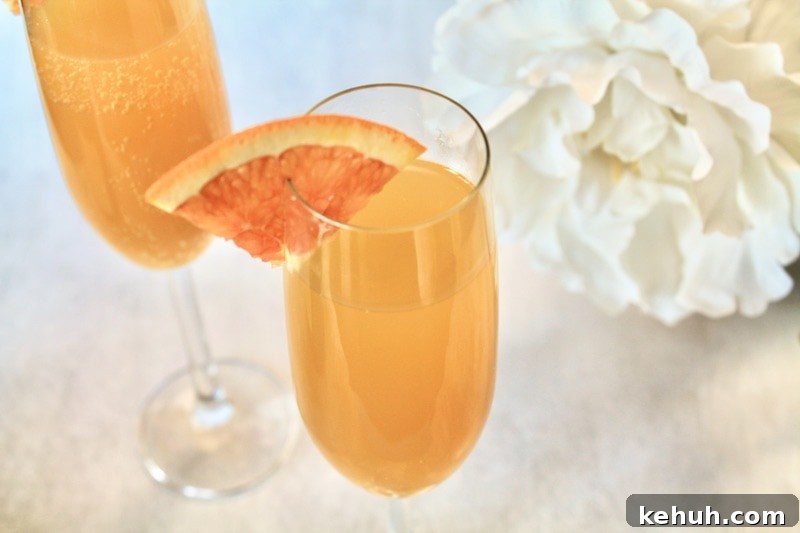 3-Ingredient Sunny Mango Mimosa for Bright Brunch Sipping 4 easy brunch mango mimosas to serve at brunch