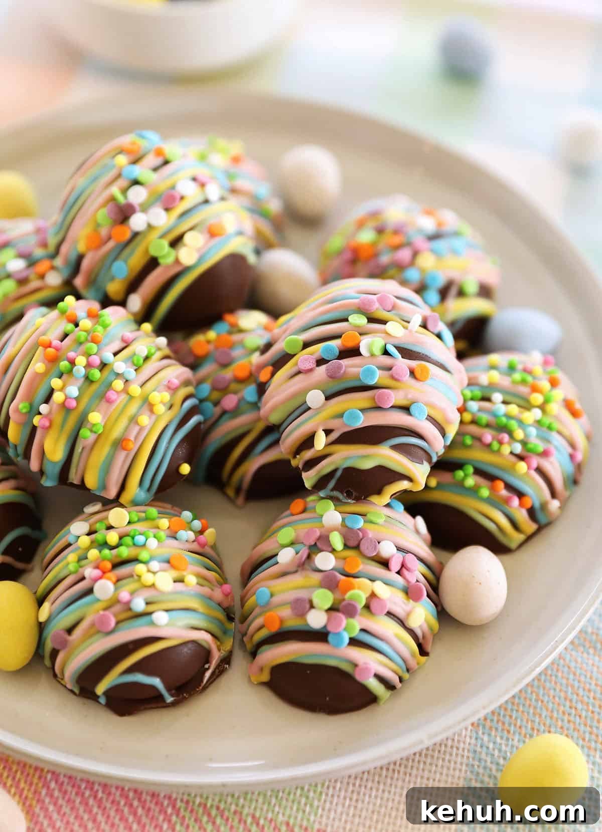 These Healthy Chocolate Peanut Butter Eggs are an easy no-bake Easter treat made with just a few simple ingredients! A healthier version of Reese's eggs that are gluten-free and refined sugar-free!