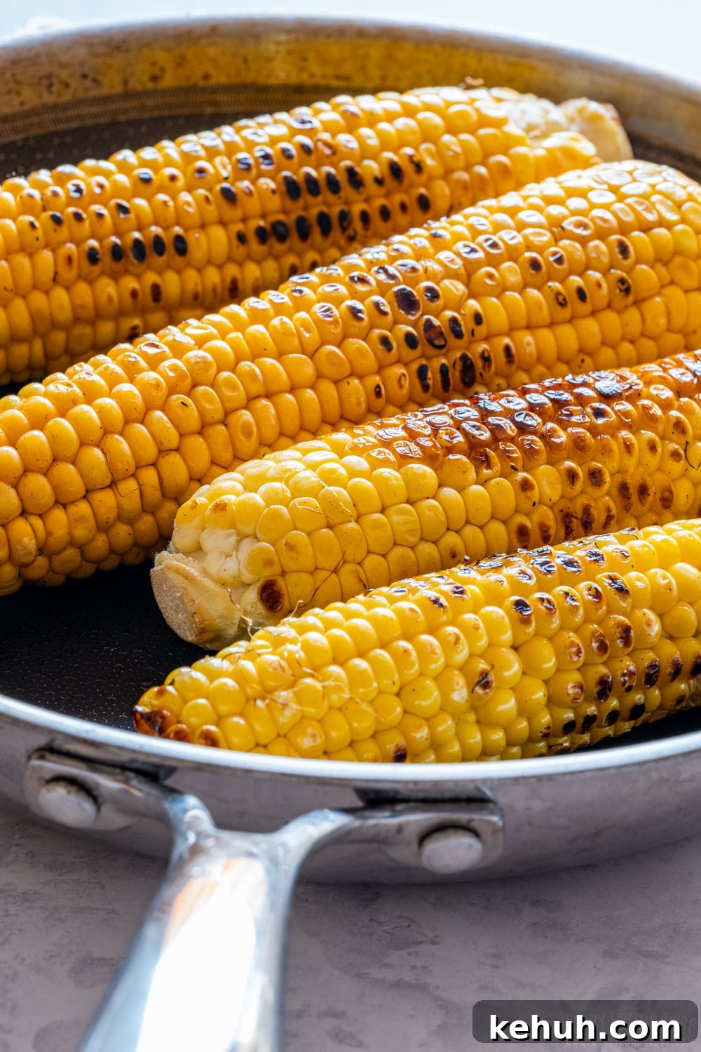 Grilled Corn Salad with Cherry Tomatoes and Lime Vinaigrette 4 Making grilled corn without grill.