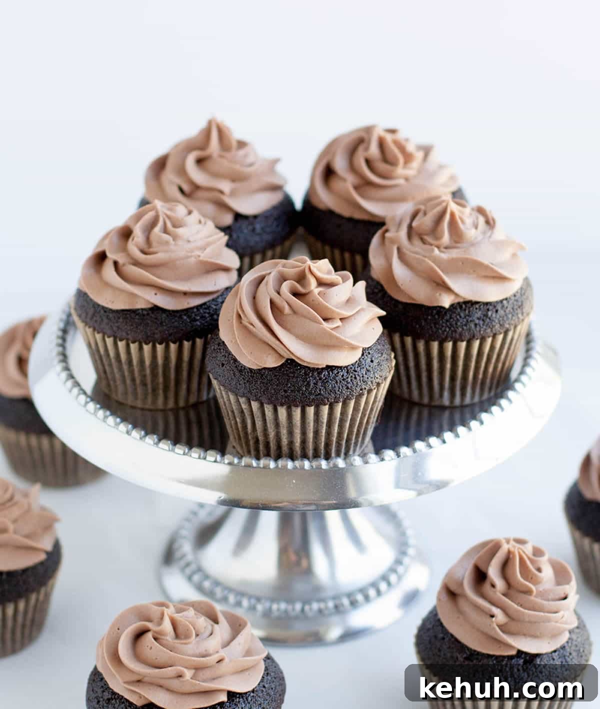 Decadent Dark Chocolate Cupcakes Recipe for Chocolate Lovers 2 Dark Chocolate Cupcakes 17