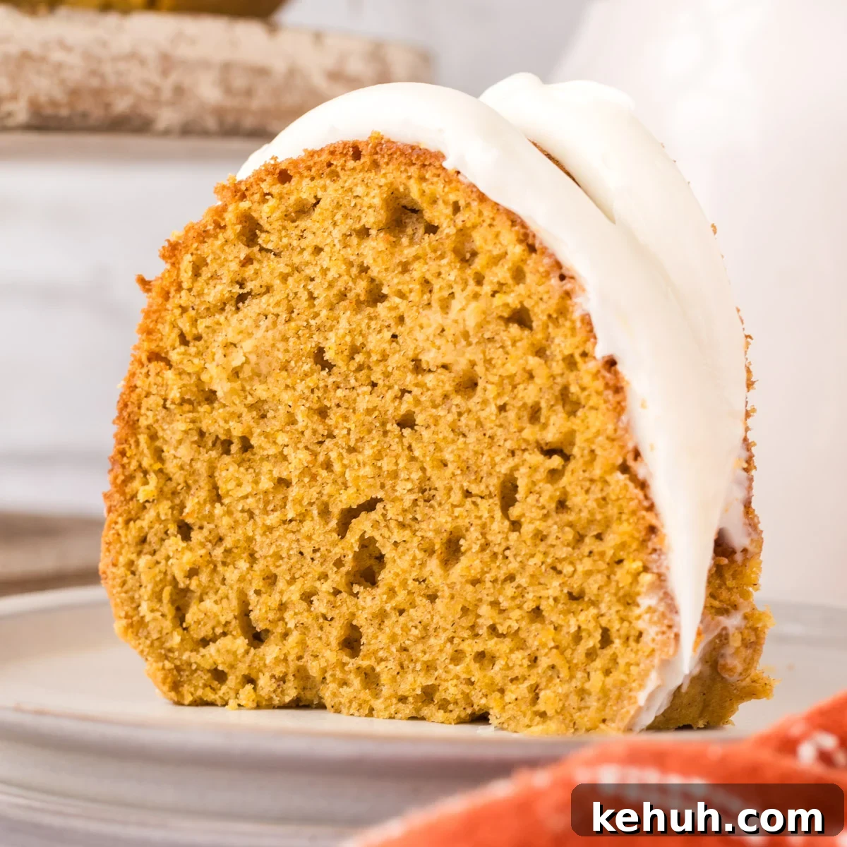 Moist Pumpkin Bundt Cake with Spiced Glaze 19 img 58072 18