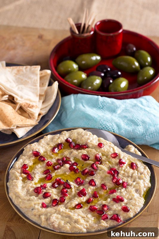 Baba ghanoush aubergine dip 